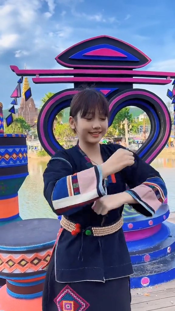 น้องมี่